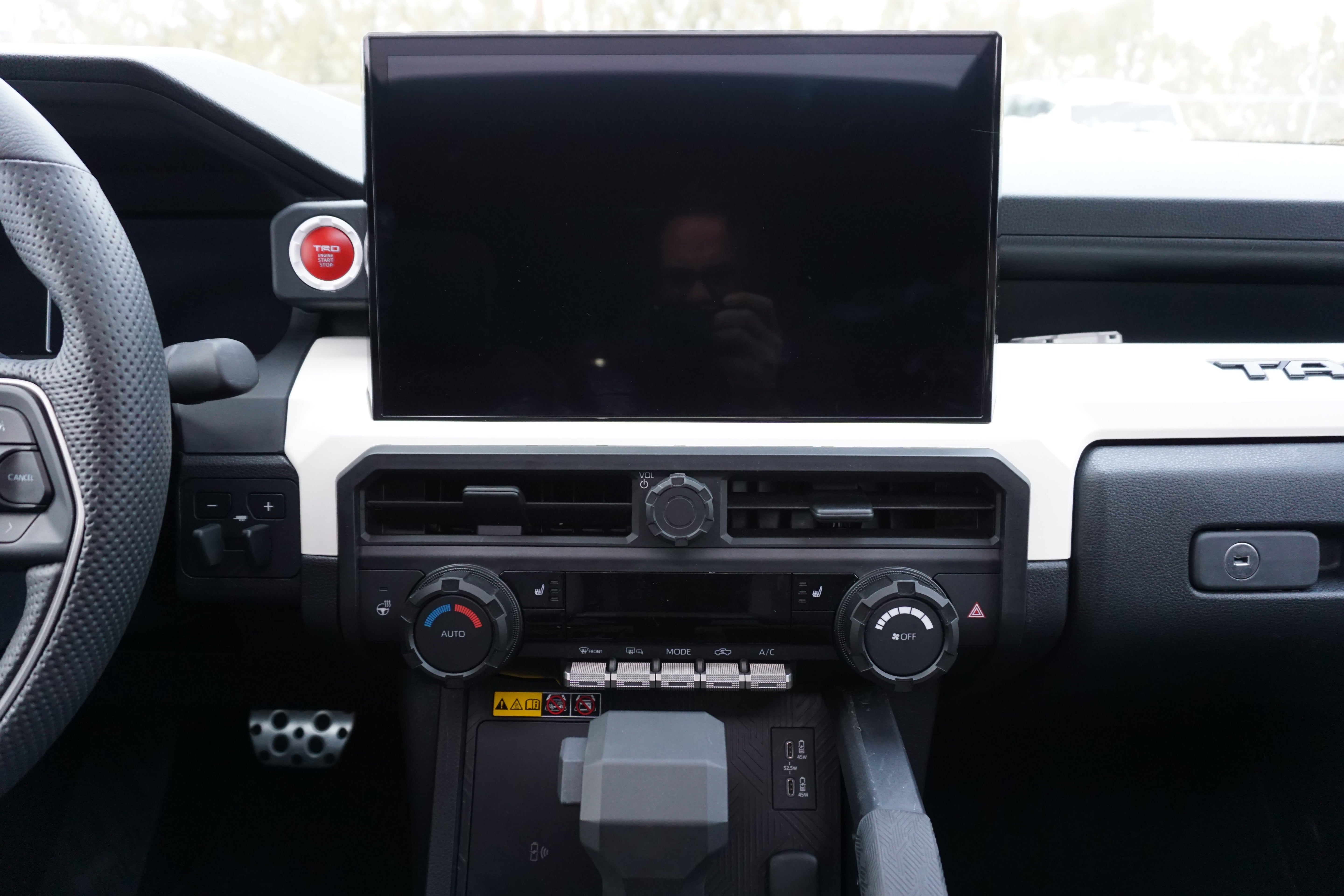 VENT TRIM (For 2024+ TACOMA / 2025+ 4RUNNER) - BLACK