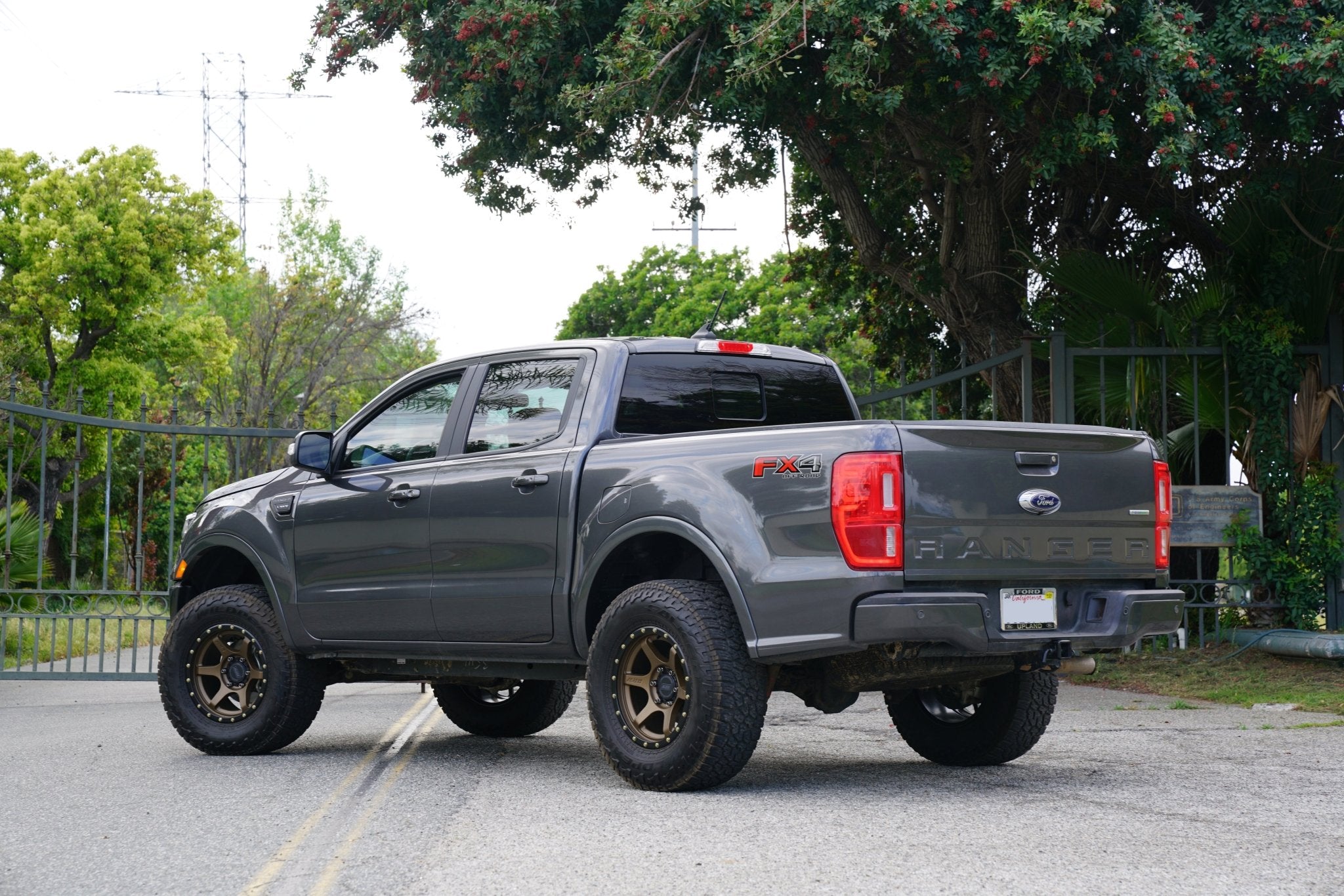 RR2-V 17x8.5 (6x5.5 | 6x139.7) | 2019+ Ford Ranger