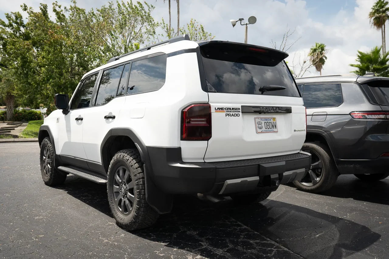 Tail Light Overlays For 2024+ Land Cruiser