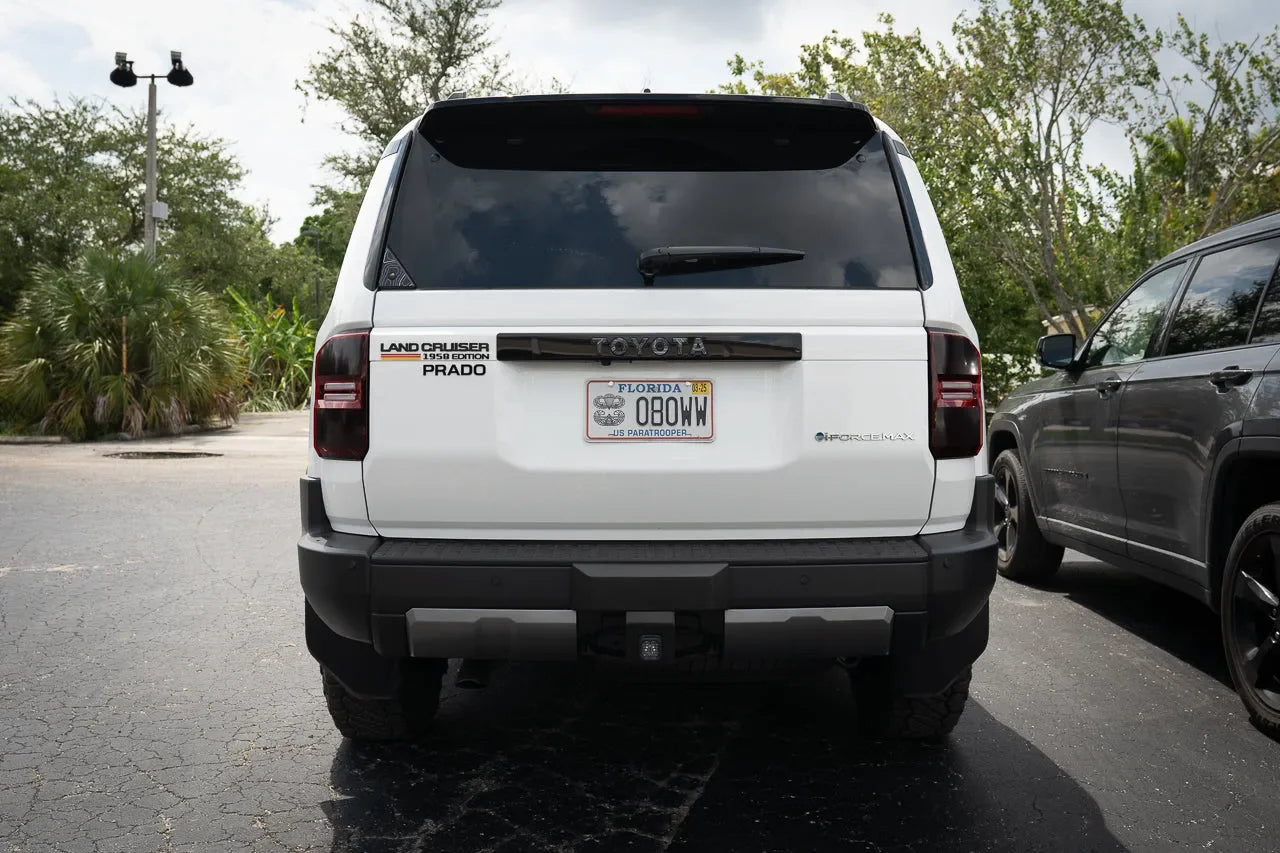 Tail Light Overlays For 2024+ Land Cruiser