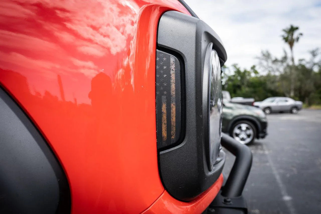 Distressed American Flag Sidemarker Overlays For 2021+ Bronco (ALL)