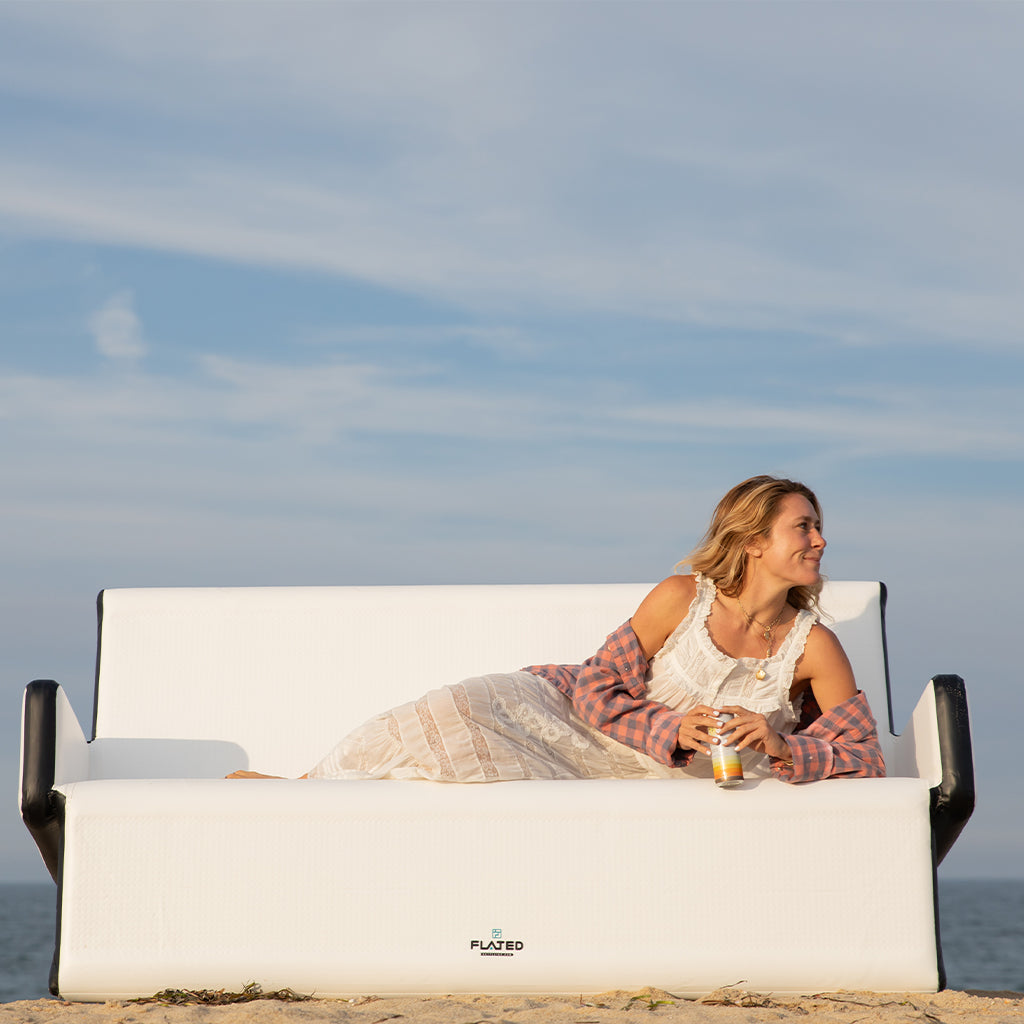 FULL-SIZE COUCH