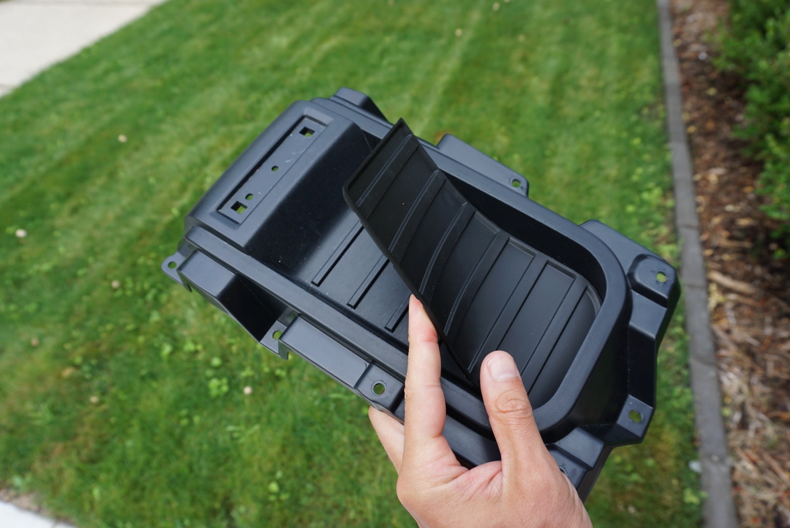 Center Console Tray Liner (For 2014-2021 Tundra) - BLACK
