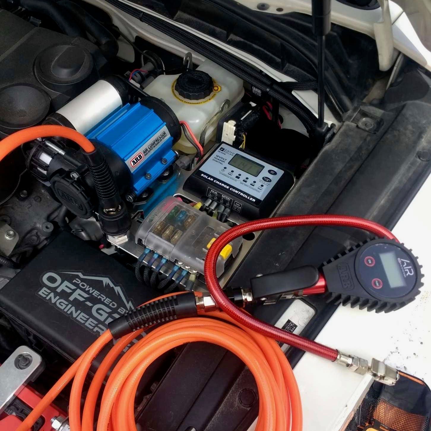 ARB / Solar PowerTray For 4RUNNER/ FJ CRUISER/ GX