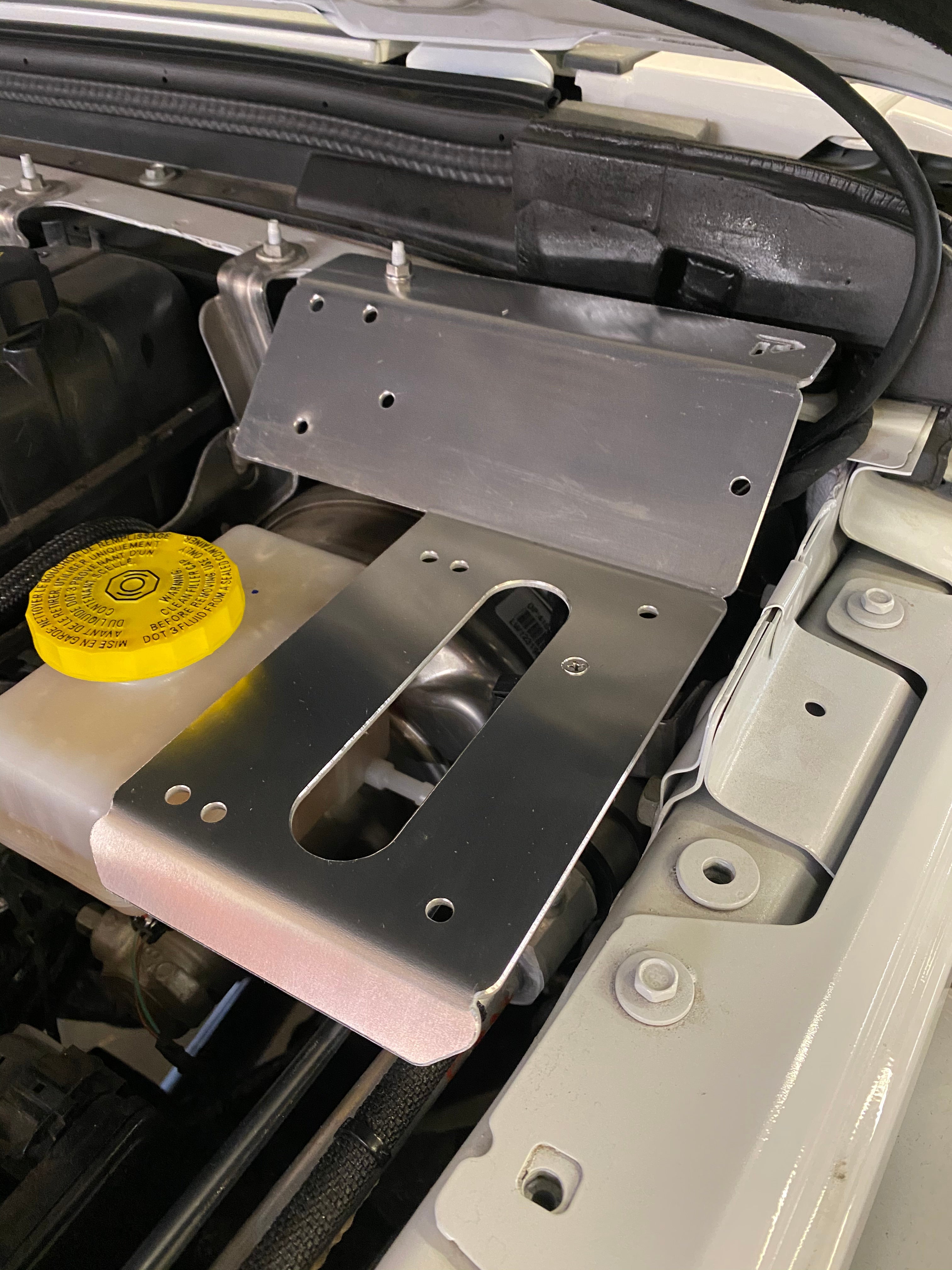 Switch-Pros PowerTray For Jeep JL/JT 2018-Current 3.6L V6