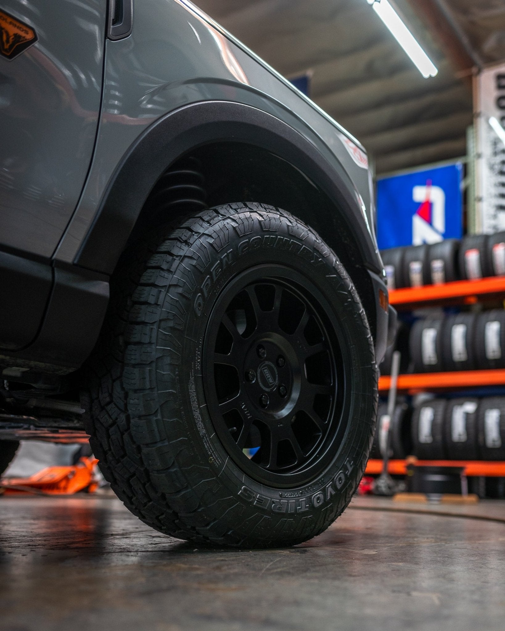 RR5-S 17x8 (5x108) | Ford Bronco Sport