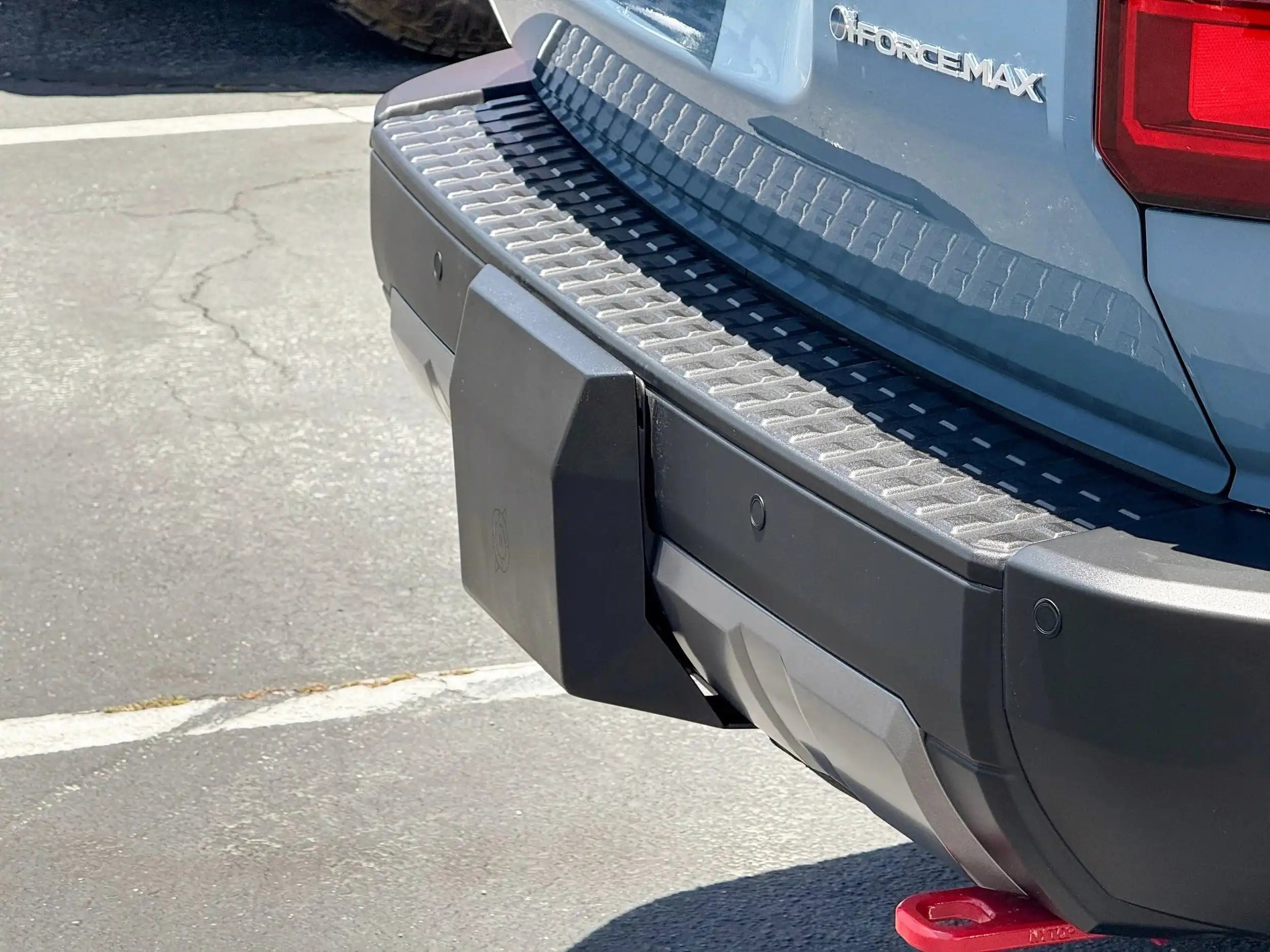 NYTOP Rear Hitch Skid Cover For 2024-Current Toyota Land Cruiser