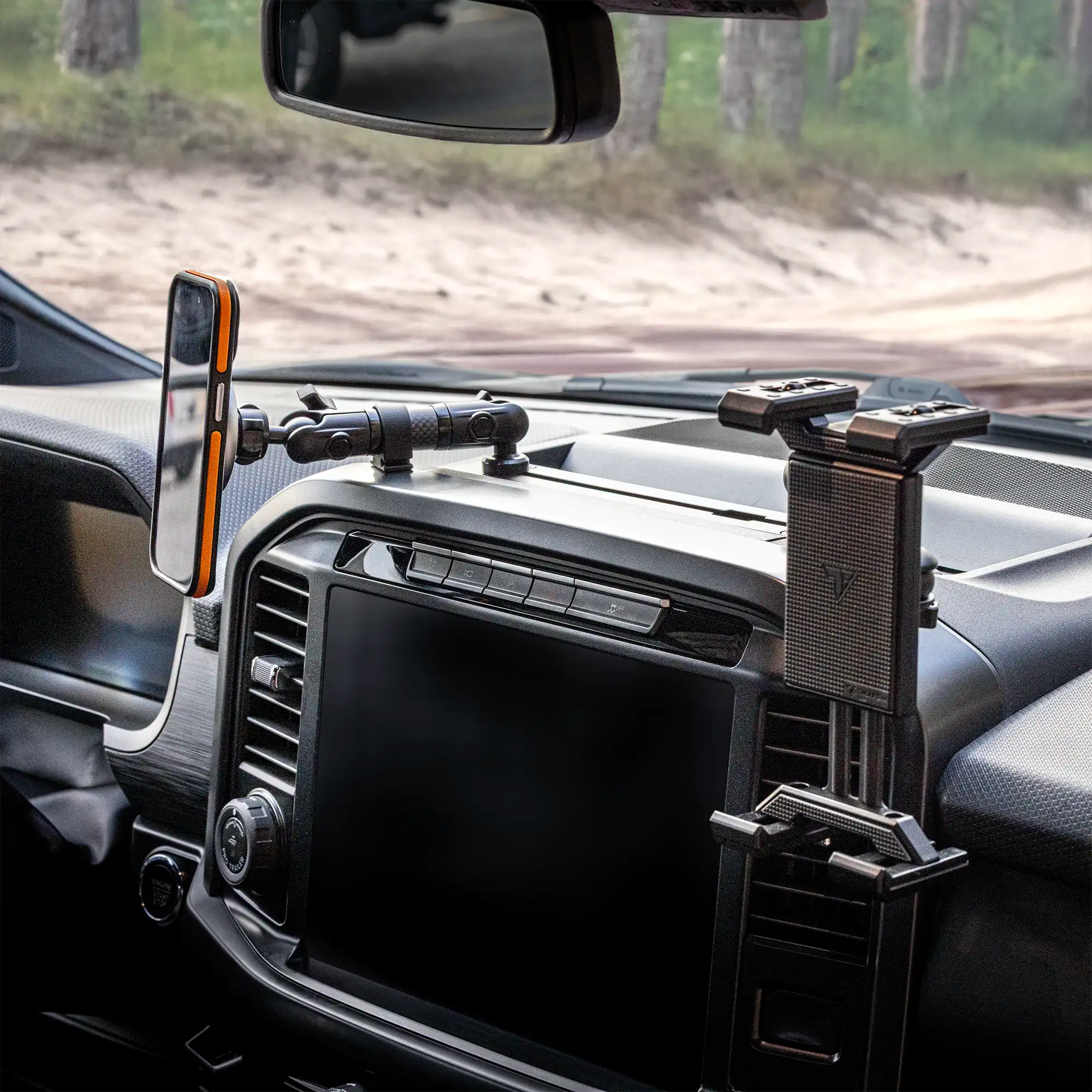 2021-2026 Ford F-150 (See Compatibility Info For Specific Year/Trim Fitment Details) Tackform Slim Track Dash Bracket With MagSafe Charging Phone Mount