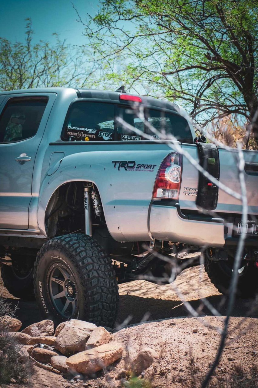 Shock Relocation - Trail Series - 2.0" x 12" to 14" For 2005-2023 Tacoma