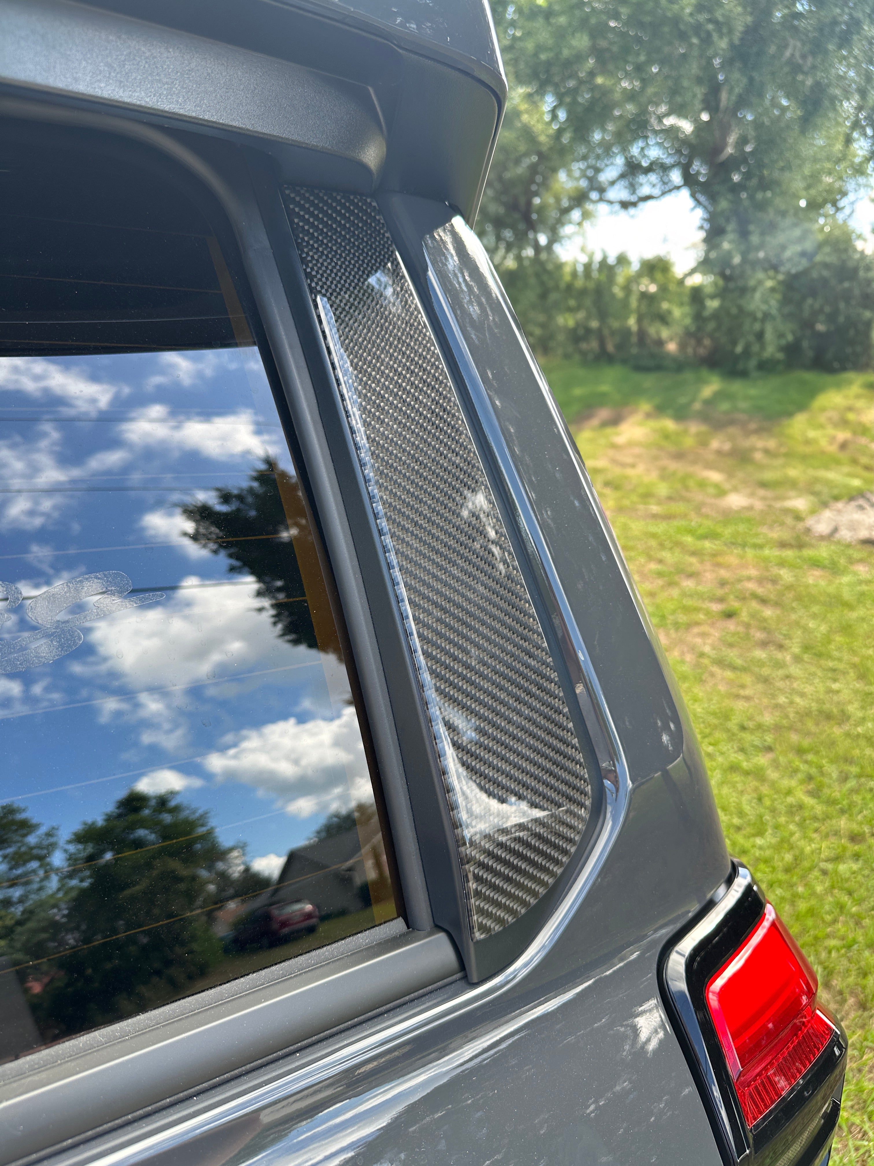 Liftgate Side Pillar Overlays Fits 2025-2026 Toyota 4Runner