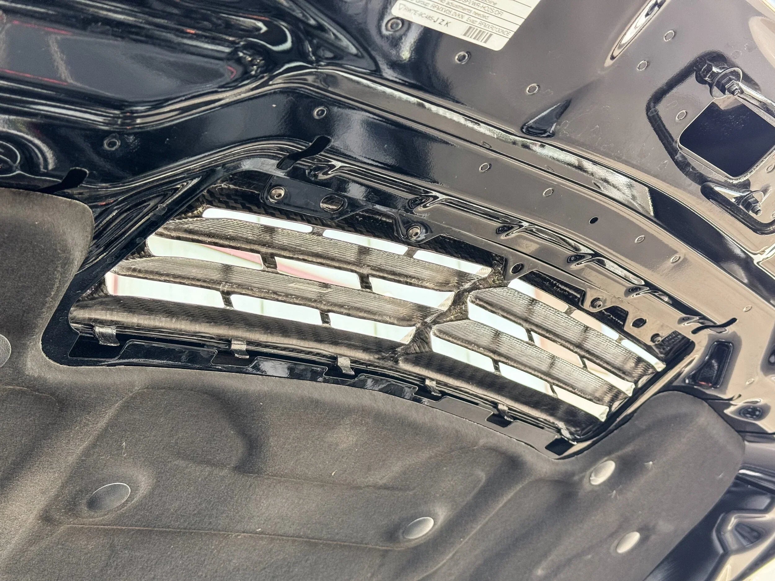 NYTOP Dry Carbon Hood Vent For 2024-Current Ford Mustang GT