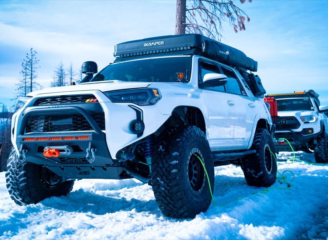 LED DRL Fang Light Bezel Kit For 4Runner 14-24