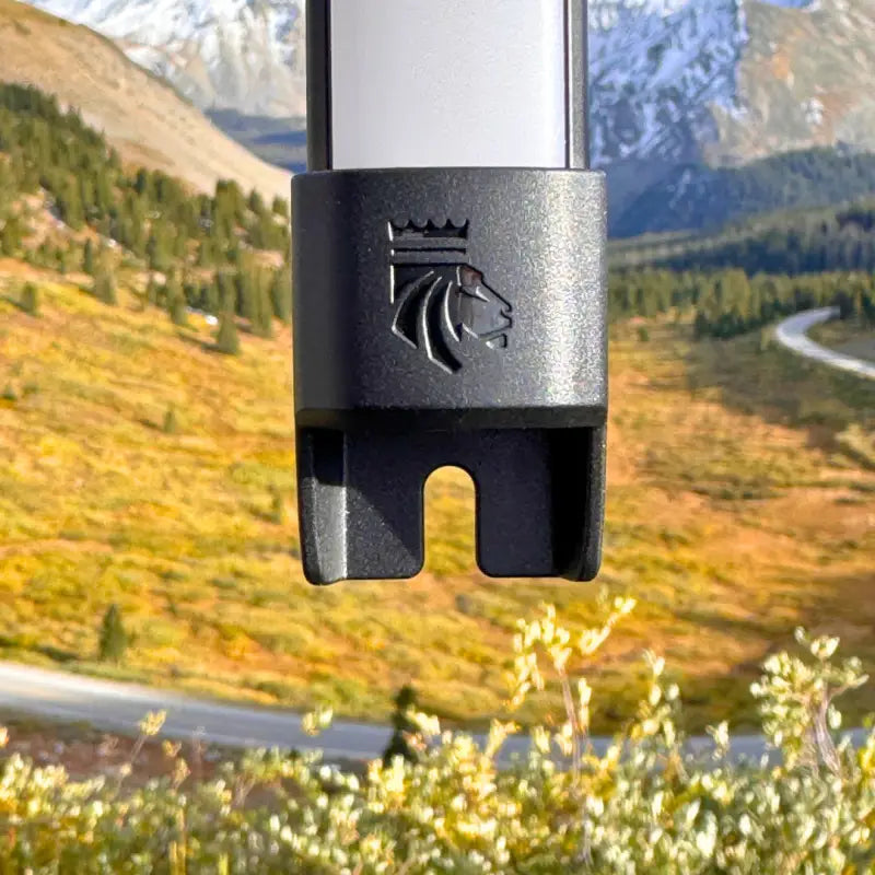 Black plastic connector with Lion logo for F-Series 12 Light with add 360-degree rotation and red light