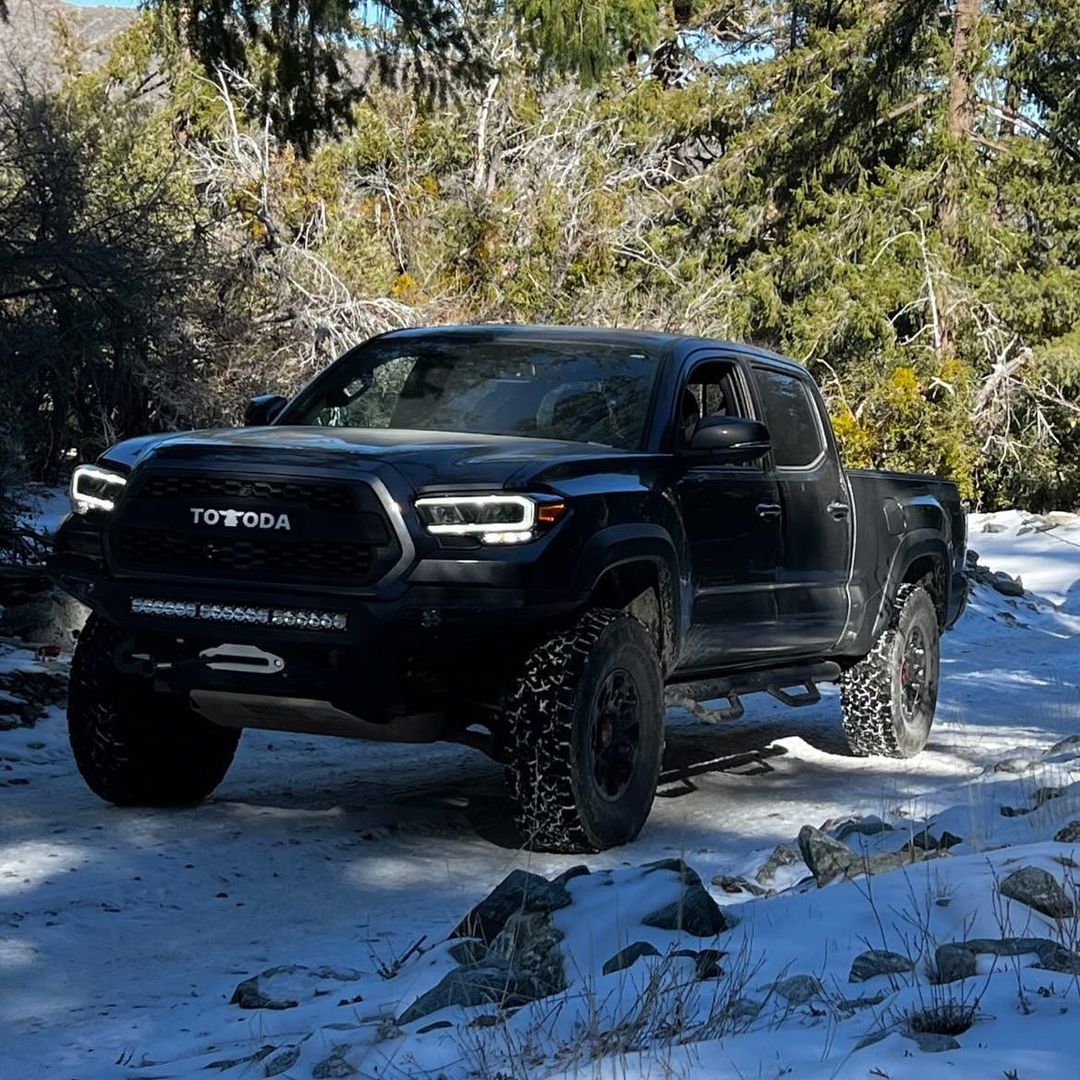 Custom Pro Style Front Grille for Tacoma (16-23)