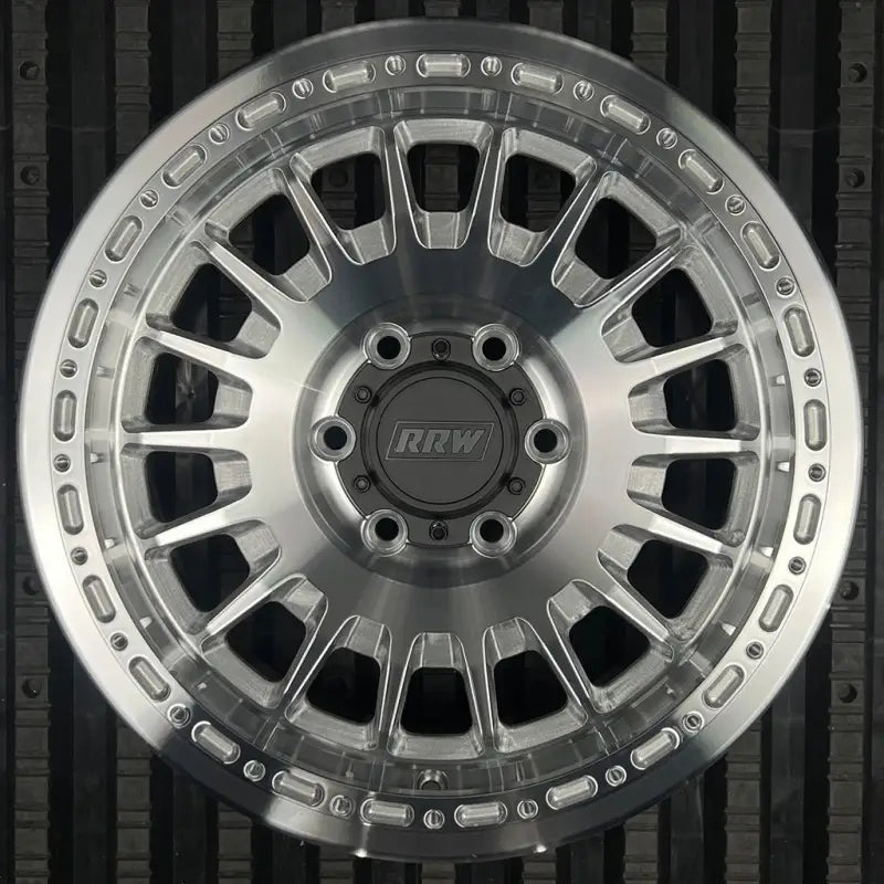 Silver alloy wheel from RG7-H Hybrid MonoForged Series with embossed ABS finish
