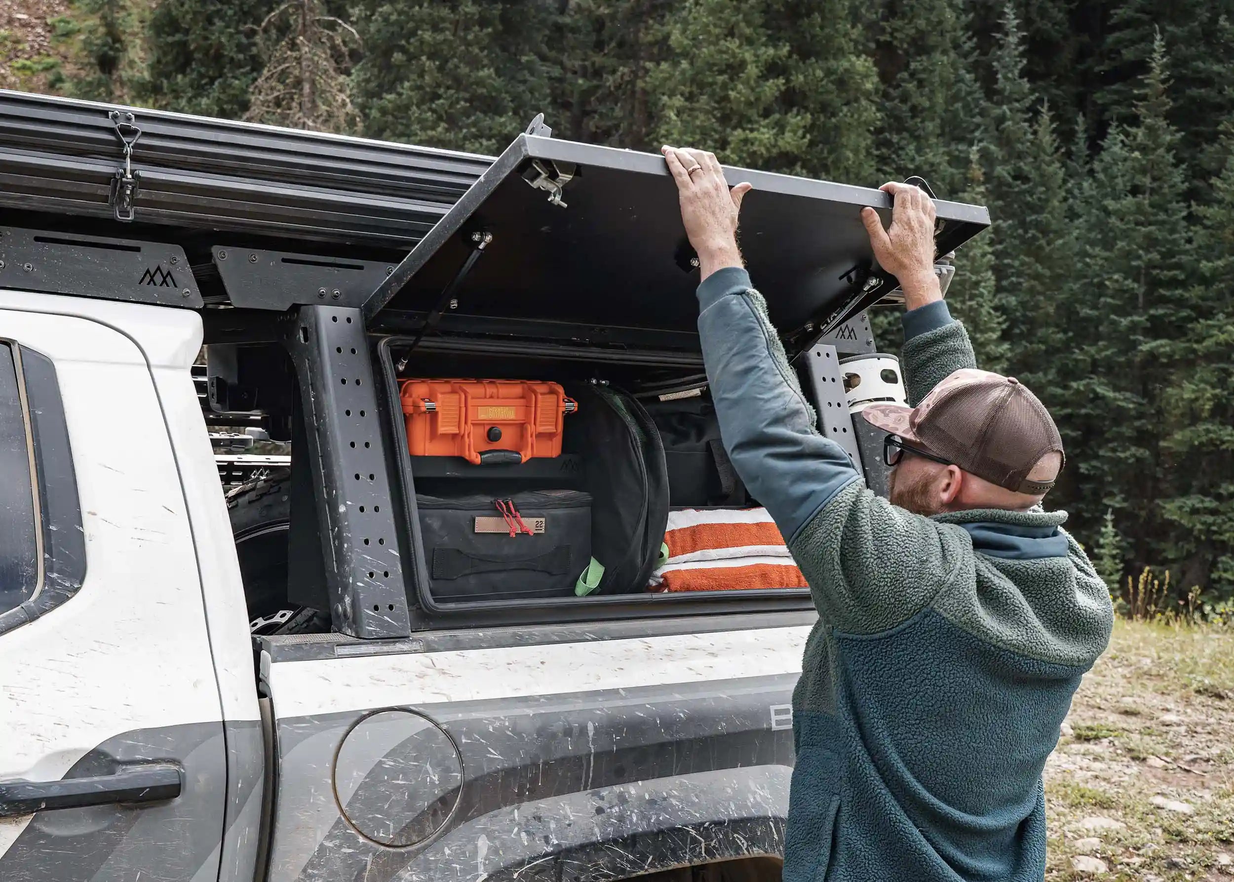 Overland Bed Rack Storage Box For Toyota Tacoma