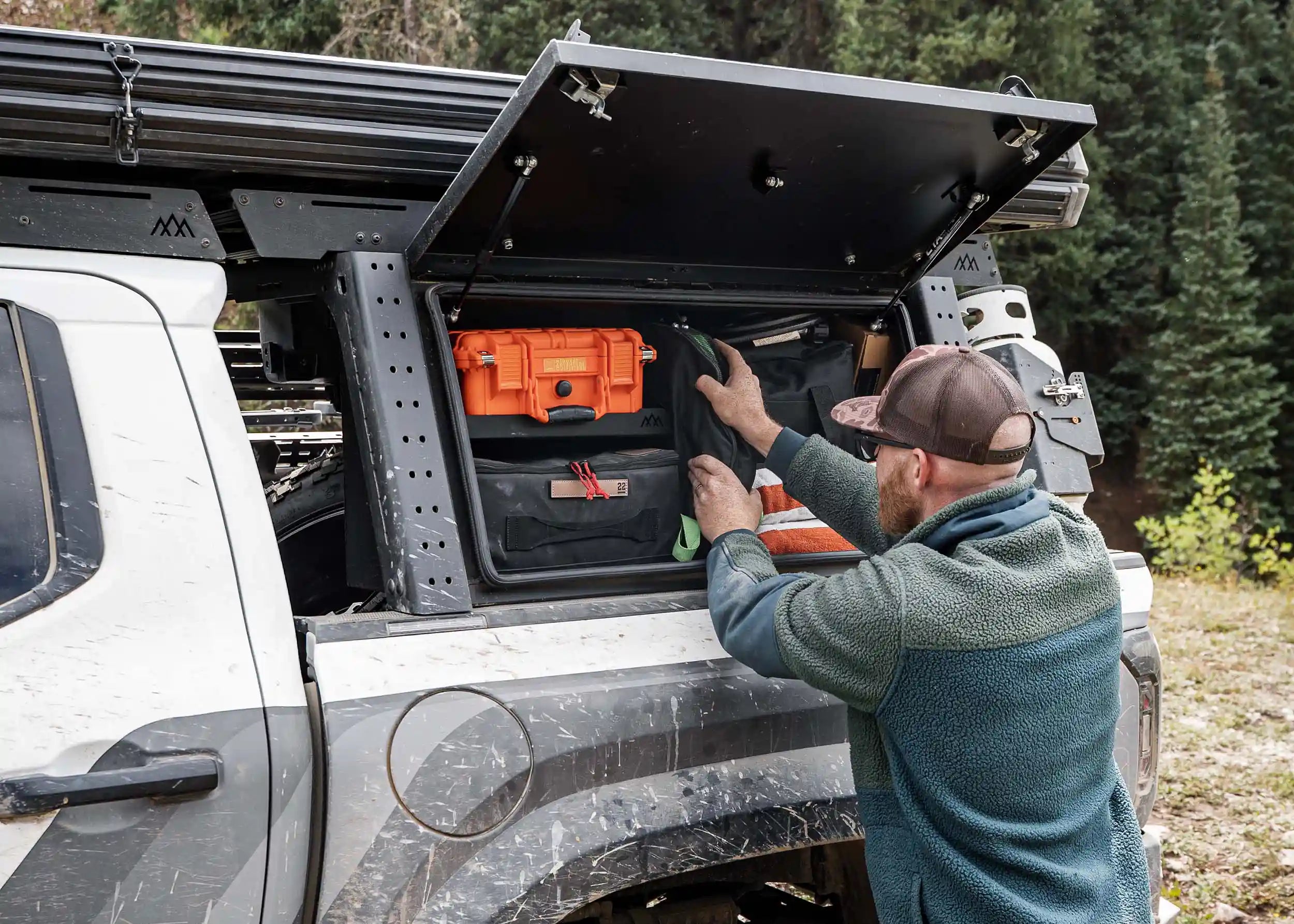 Overland Bed Rack Storage Box For Toyota Tacoma
