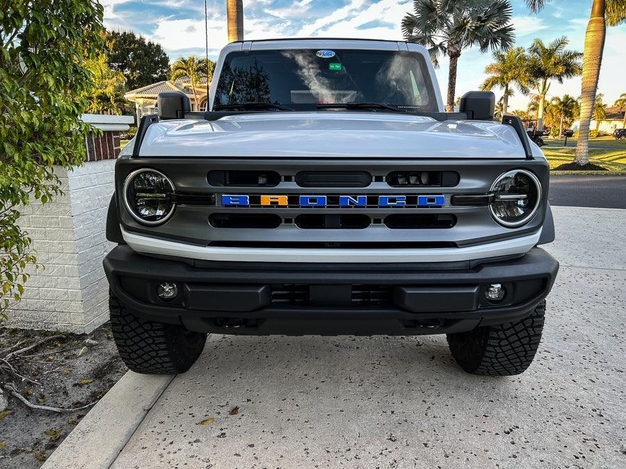 V2 Smoked Shortie Style Light Bar Overlays For 2021+ Bronco (Standard Headlights)
