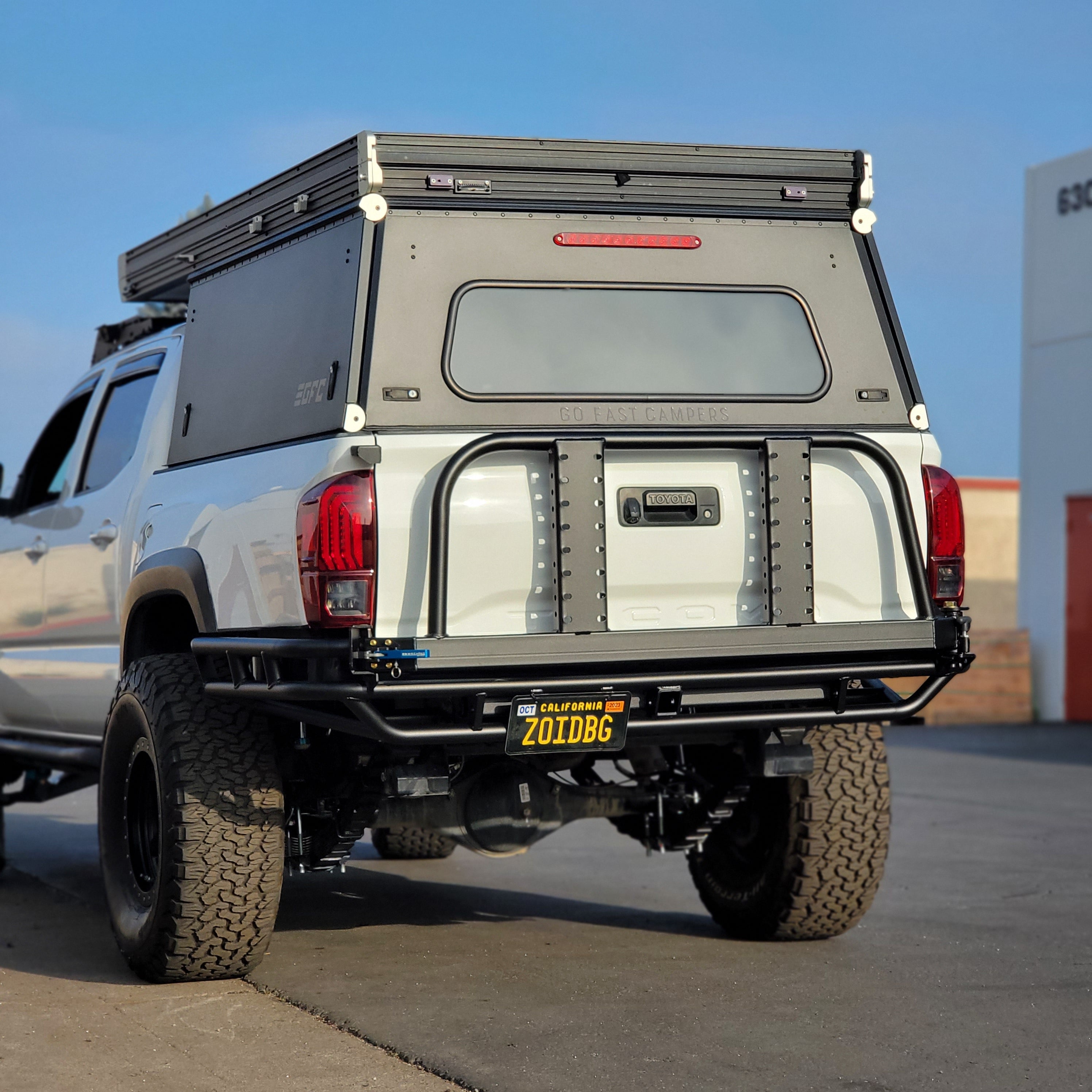 2016+ Tacoma HC Tube Bumper w/ Tire Swingout