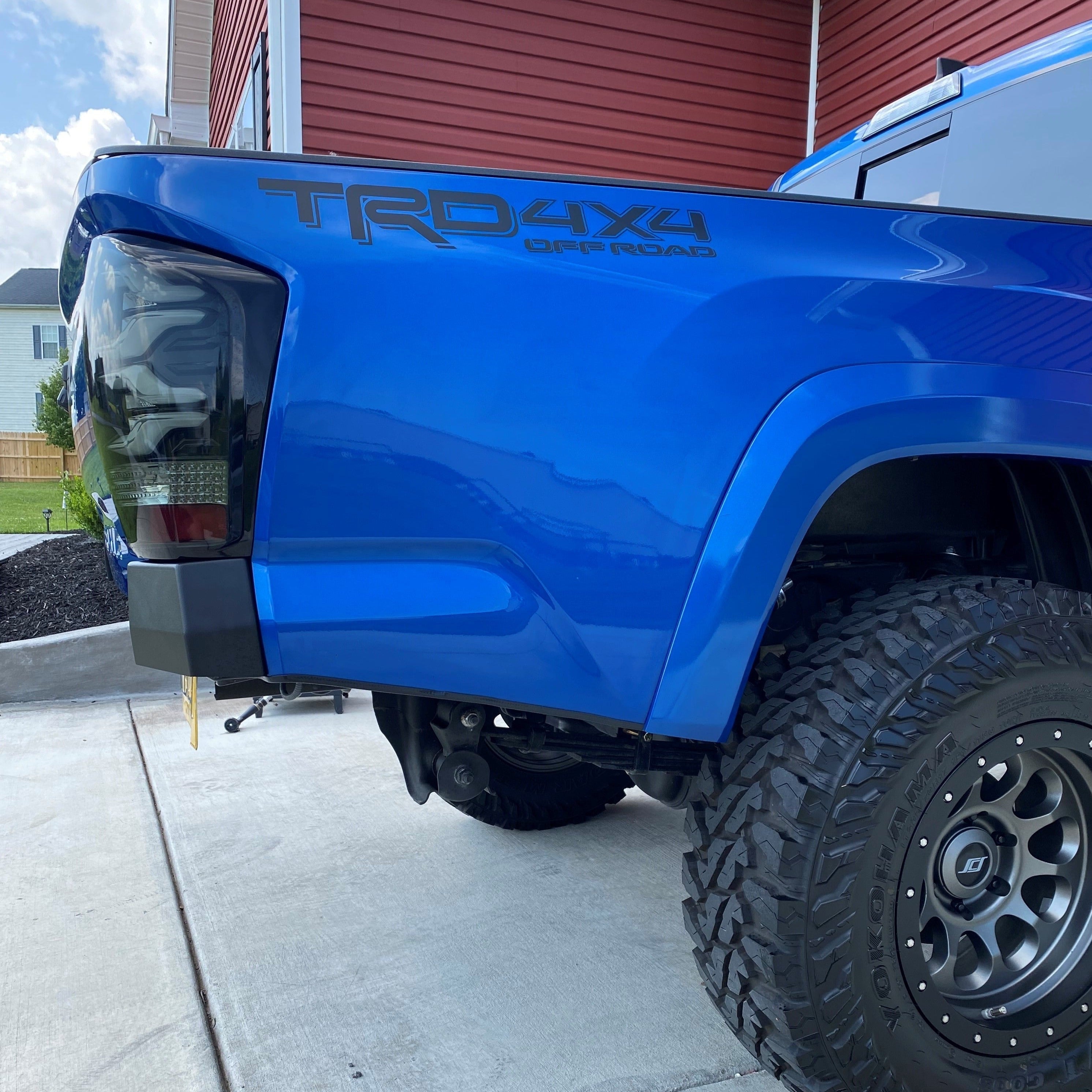 2005 - 2022 Toyota Tacoma Bed Caps